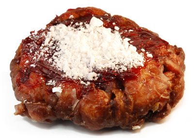 RASPBERRY FRITTER WITH POWDERED SUGAR